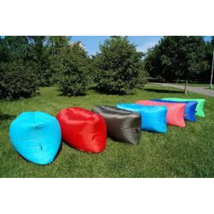 Надувний матрац з подушкою AIR CUSHION (30*65*50*1000)