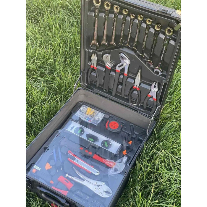 Набір інструментів у валізі з тріскачкою ART 408 (1 шт./ясть)